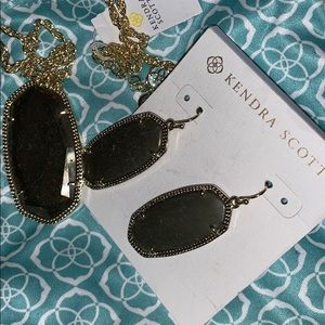 Grey & gold Kendraa Scott earrings & necklace set